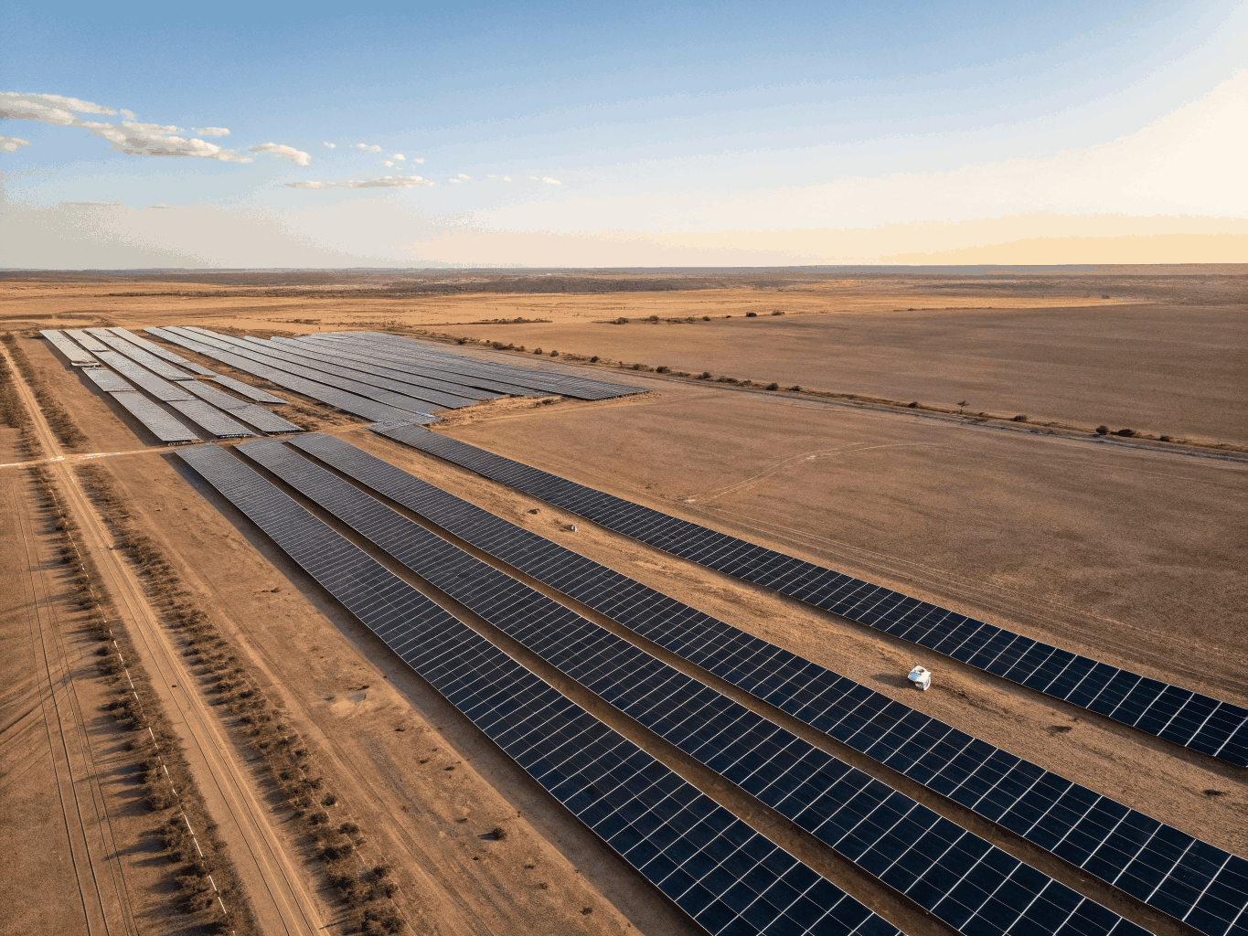 Ground-mounted and rooftop solar installation by Stratos Energy